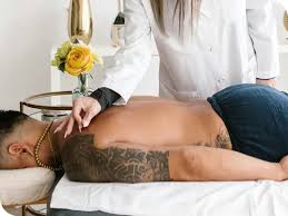 Book Local Experts for Massage London Outcall Therapy